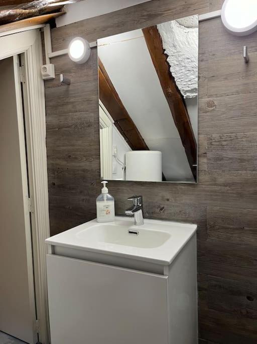 New Quiet Apartment Free Wifi In Gran Via Downtown Madrid Extérieur photo